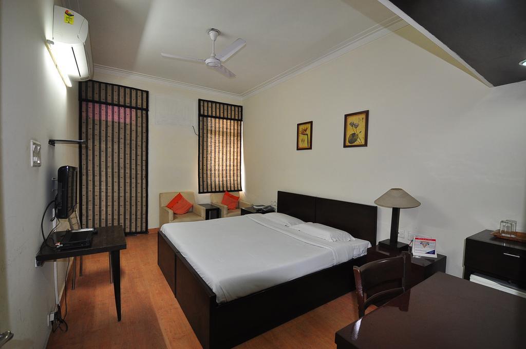 New Delhi Ymca Tourist Hostel Екстер'єр фото